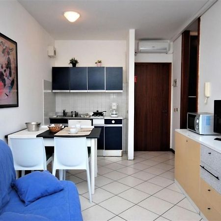 Residenza Rubin Lägenhet Lignano Sabbiadoro Exteriör bild