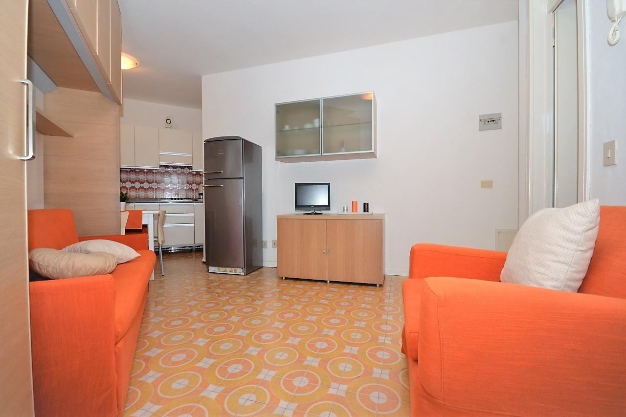 Residenza Rubin Lägenhet Lignano Sabbiadoro Exteriör bild