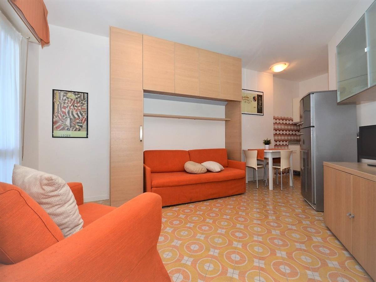 Residenza Rubin Lägenhet Lignano Sabbiadoro Exteriör bild