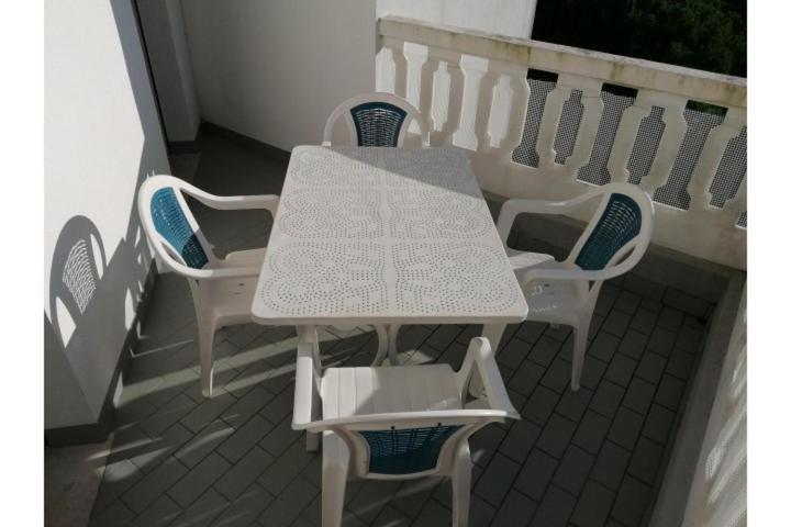 Residenza Rubin Lägenhet Lignano Sabbiadoro Exteriör bild